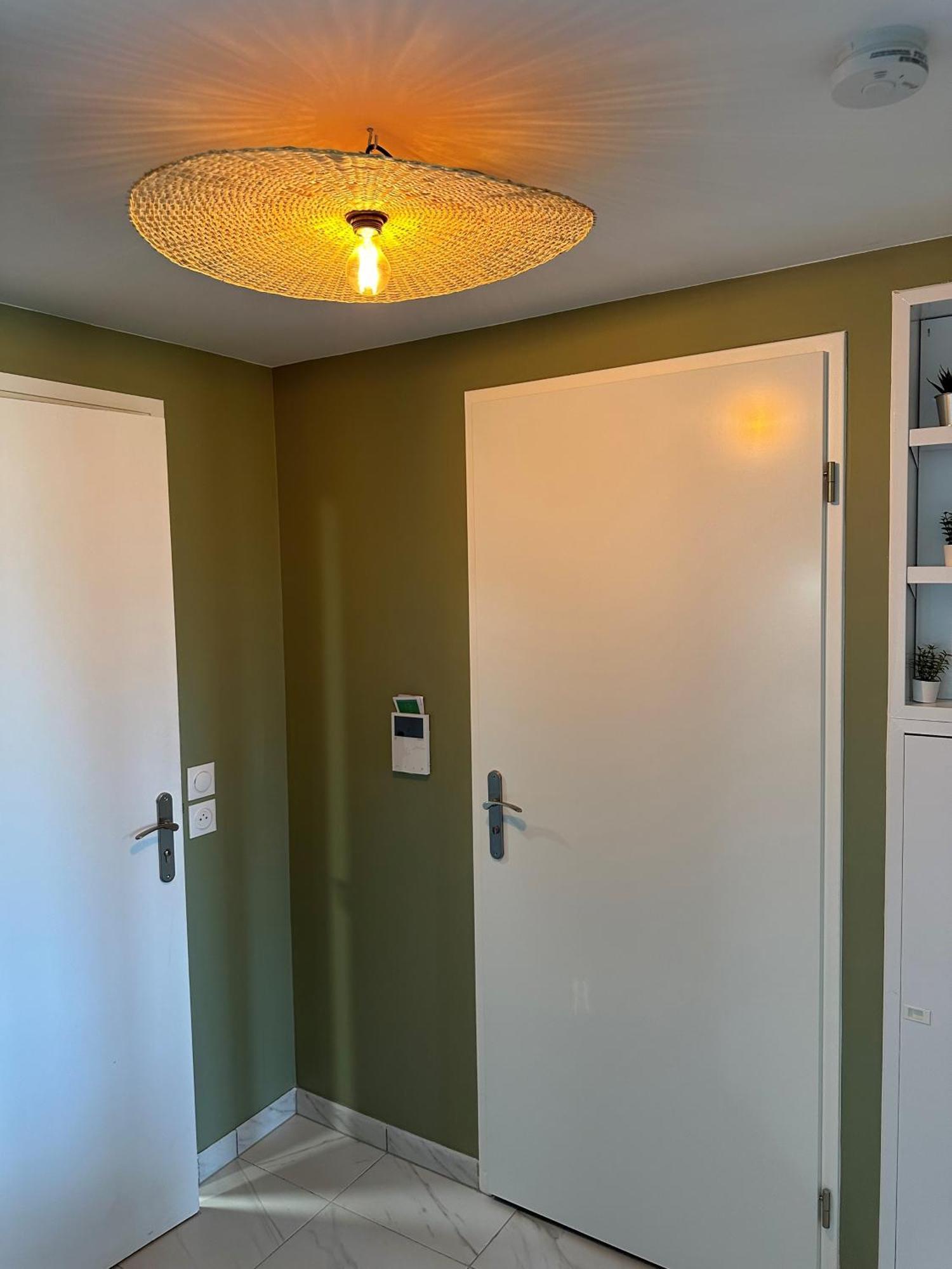 Ferienwohnung Superbe Appart Au Pied De Disney Serris Exterior foto